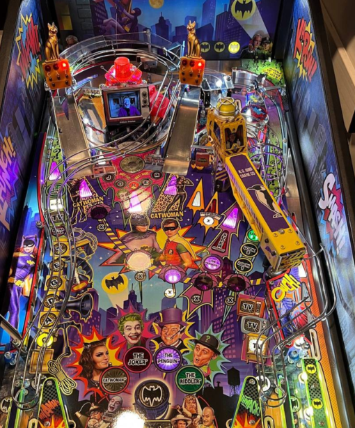 Batman 66 Pinball Machine for sale - Retro arcade game featuring Adam West's Batman.