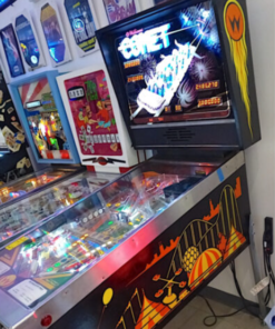 Williams Comet Pinball Machine – Iconic Arcade Game for Sale